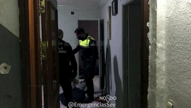 ep intervencion en el piso del poligono norte donde estaba oculto el secuestrado