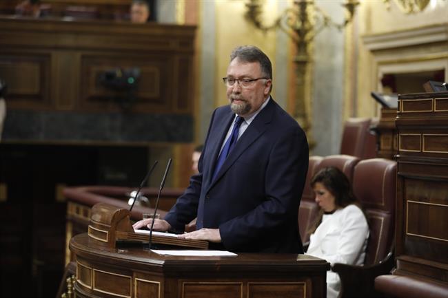 Isidro Martínez Oblanca, de Foro Asturias, durante el debate de la moción | Europa Press ep isidro martinez oblanca de foro asturias durantedebatela mocion