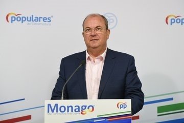 ep jose antonio monago en una rueda de prensa