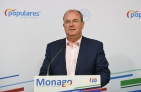 ep jose antonio monago en una rueda de prensa