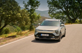 ep kia niro se renueva con mas tecnologia nuevo diseno y una gama solamente hibrida desde 34750