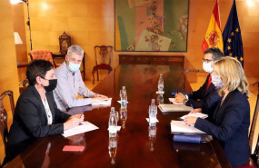 ep los diputados de eh bildu mertxe aizpurua y oskar matute el ministro de presidencia felix bolanos