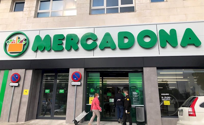 https://img1.s3wfg.com/web/img/images_uploaded/e/1/ep_mercadona_reabre_su_supermercado_de_la_calle_jose_garcia_diaz.jpg