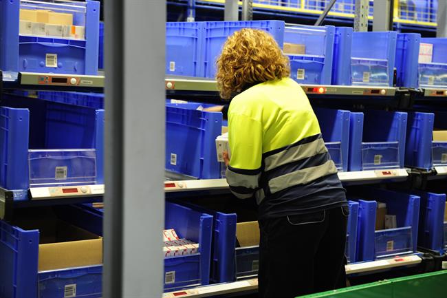 ep 8m- las desempleadas mayores55 anos aumentan147 en espanala ultima