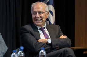 ep archivo el nuevo director de indra espacio miguel angel panduro interviene durante el foro a ep archivo el nuevo director de indra espacio miguel angel panduro interviene durante el foro a