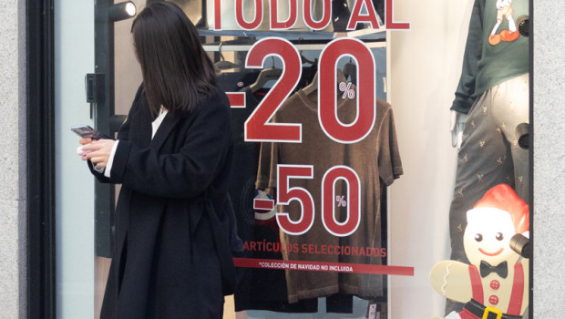 ep archivo un escaparate avisa de los descuentos durante black friday 20251113110303 ep archivo un escaparate avisa de los descuentos durante black friday 20251113110303