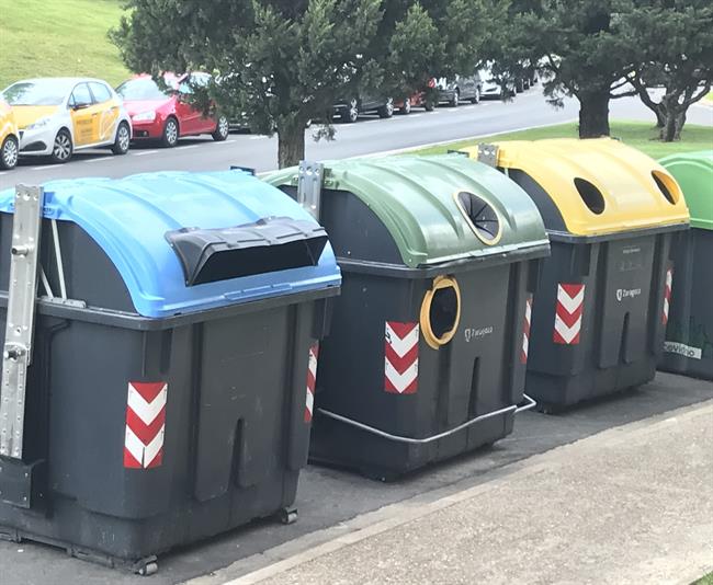 Contenedores de recogida selectiva de basura | EUROPA PRESS ep contenedoresrecogida selectivabasura