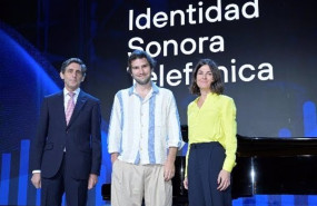 ep de izquierda a derecha el presidente de telefonica jose maria alvarez pallete el compositor lucas