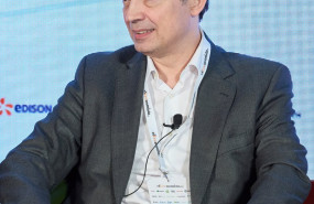 ep el consejero delegado de enagas arturo gonzalo aizpiri participa en el viii foro energetico de