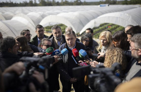 ep el ministro de agricultura pesca y alimentacion luis planas atiende a los medios tras visitar una