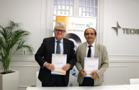 ep imagen del momento de la firma del acuerdo entre tecniberia y el colegio de ingenieros de caminos
