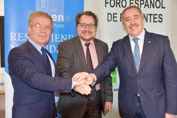 ep jesus diaz vicepresidente ejecutivo del instituto propatiens jose luis baquero director y