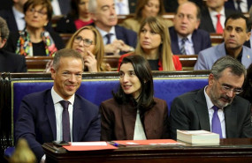 ep la nueva presidenta del senado pilar llop entre el portavoz del psoe en el senado ander gil i y
