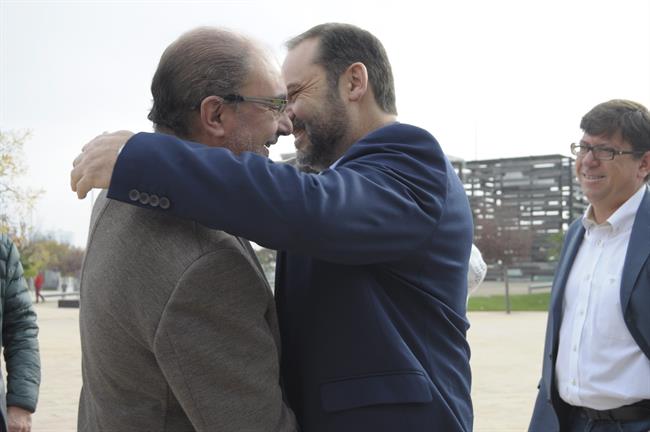 ep lamban y abalosla entradacongreso
