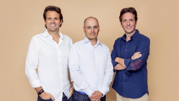 ep los cofundadores de jobandtalent juan urdiales i y felipe navio d con el nuevo presidente del