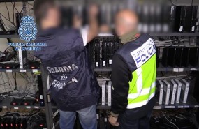 ep policia nacionalguardia di finanzaitaliala operacion antena
