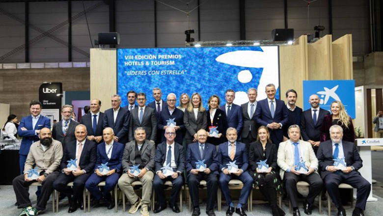 Premiados por CaixaBank en Fitur. | MÁXIMO GARCÍA DE LA PAZ-CAIXABANK ep premiados por caixabank en fitur