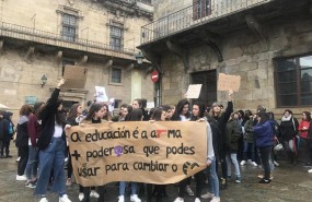 ep protestaprofesor luciano mendez nayasantiago