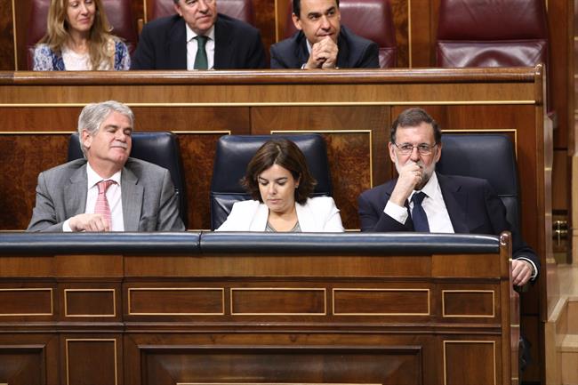 Rajoy y Santamaría en el debate de la moción de censura | EUROPA PRESS ep rajoysantamariadebatela mocioncensura
