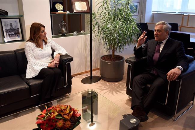 ep susana diaz reunidaantonio tajani