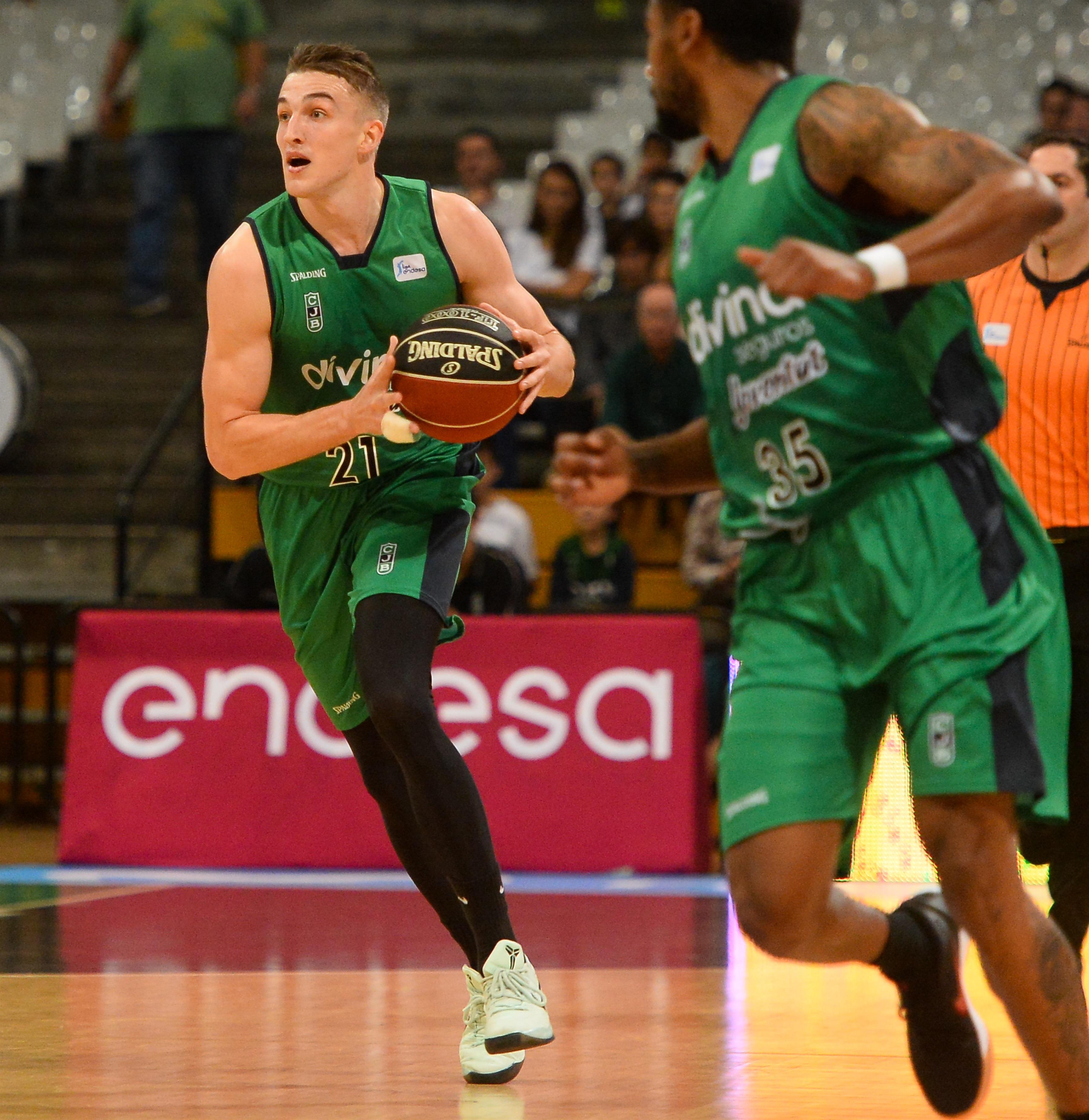 Tomasz Gielo (Divina Seguros Joventut) | ACB PHOTO - D. GRAU - Archivo ep tomasz gielo divina seguros joventut