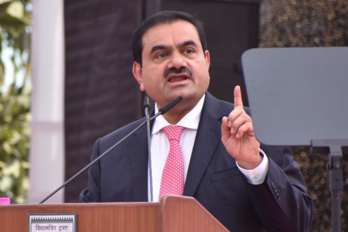 https://img1.s3wfg.com/web/img/images_uploaded/e/8/gautam_adani_1.jpg