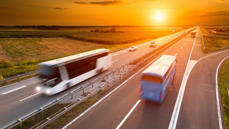 Archivo - Autobús en la carretera | APETAM - Archivo ep archivo - autobus en la carretera