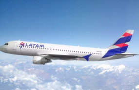 ep archivo   avion de latam airlines