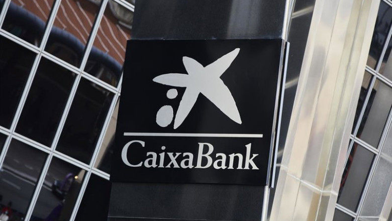 ep archivo   el logo de caixabank en las torres kio en madrid espana