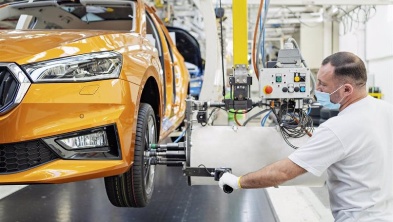 ep archivo el superavit comercial del automovil en espana crecio hasta julio un 2799 hasta los ep archivo el superavit comercial del automovil en espana crecio hasta julio un 2799 hasta los