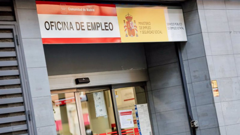 ep archivo fachada de una oficia del sepe en madrid ep archivo fachada de una oficia del sepe en madrid