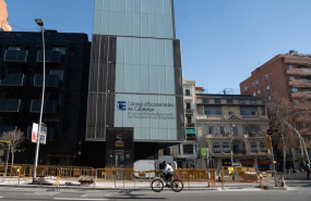 ep archivo   fachada del collegi deconomistes de catalunya