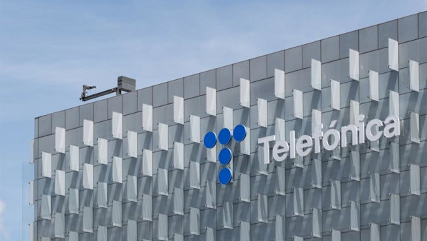 ep archivo   fachada del edificio de distrito telefonica