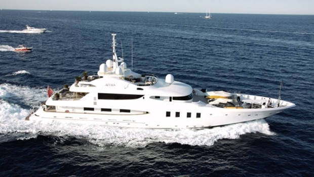 ep archivo yate de lujo navegando ep archivo yate de lujo navegando