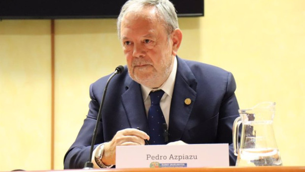 ep el consejero de economia y hacienda del gobierno vasco pedro azpiazu