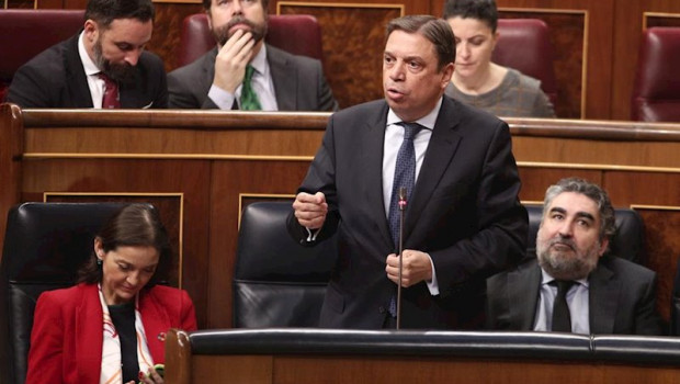 ep el ministro de agricultura pesca y alimentacion luis planas responde a las preguntas durante la