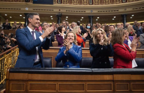 ep el recien nombrado presidente del gobierno pedro sanchez es aplaudido tras finalizar la segunda