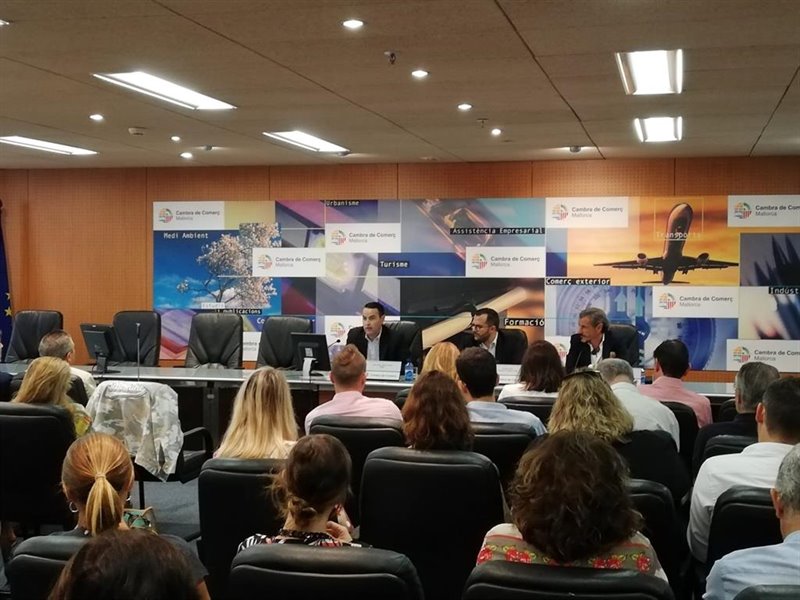 ep jornada tecnica sobre la quiebra de thomas cook en la camara de comercio de mallorca