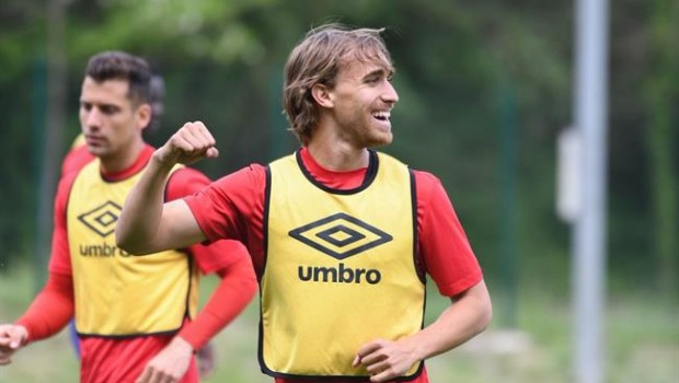 ep jugadorgirona fcun entrenamiento