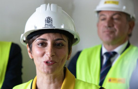 ep la ministra de vivienda y agenda urbana isabel rodriguez durante la visita a las 40 viviendas