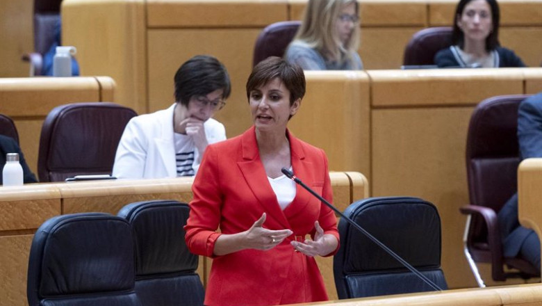 ep la ministra portavoz isabel rodriguez interviene en una sesion de control al gobierno en el