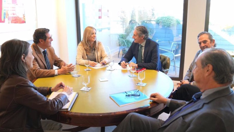 ep los coordinadores del programa electoral del pp inigo de la serna y carmen funez se reunen con ep los coordinadores del programa electoral del pp inigo de la serna y carmen funez se reunen con