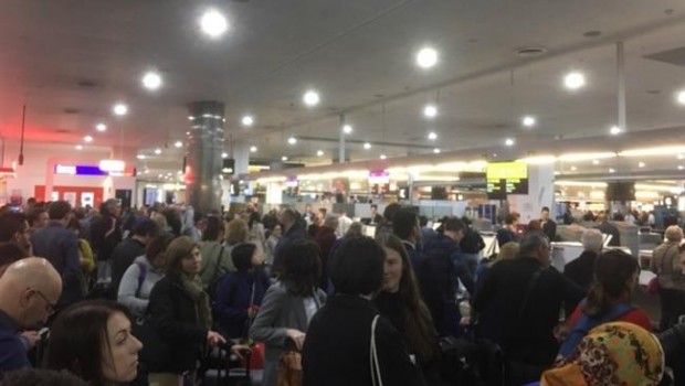ep retrasos aeropuertos