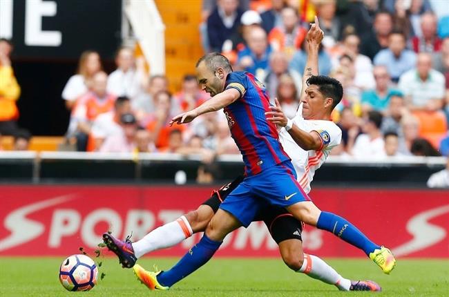 Andrés Iniesta y Enzo Pérez | VALENCIA CF ep andres iniestaenzo perez