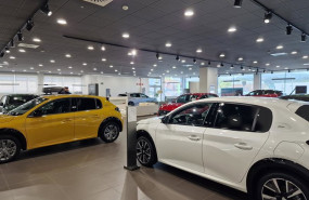 ep archivo   el precio medio de un vehiculo a estreno se situo en 44419 euros un 456 mas que antes