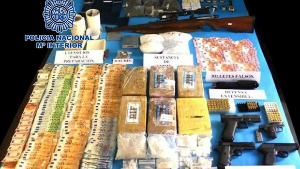 ep cocaina dinero y armas incautadas por la policia nacional