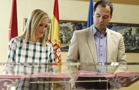 ep cristina cifuentes e ignacio aguadola firmaacuerdo 20180201132803