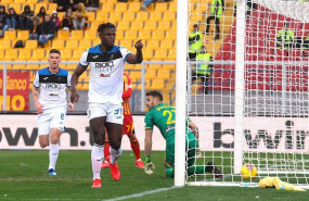 ep duvan zapata delantero del atalanta