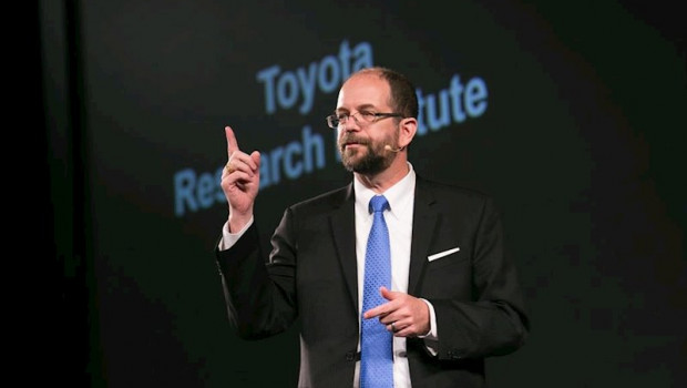 ep el director cientifico del toyota research institute eric krotkov