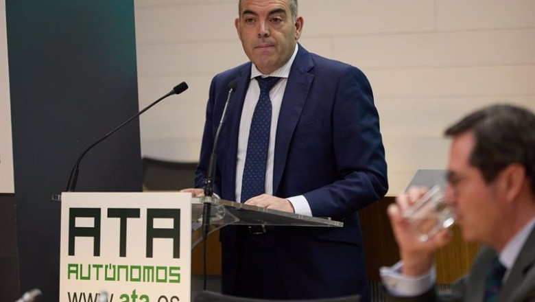 ep el presidente de ata y vicepresidente de ceoe lorenzo amor interviene durante la clausura de la ep el presidente de ata y vicepresidente de ceoe lorenzo amor interviene durante la clausura de la
